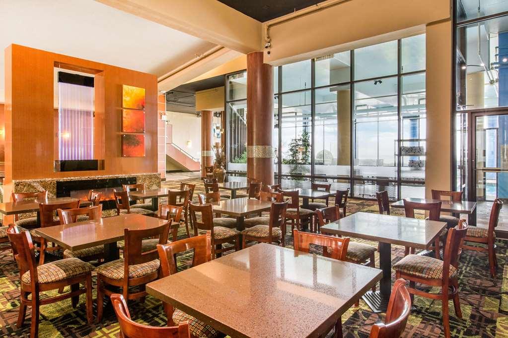 Coastal Hotel & Suites Virginia Beach - Oceanfront ร้านอาหาร รูปภาพ